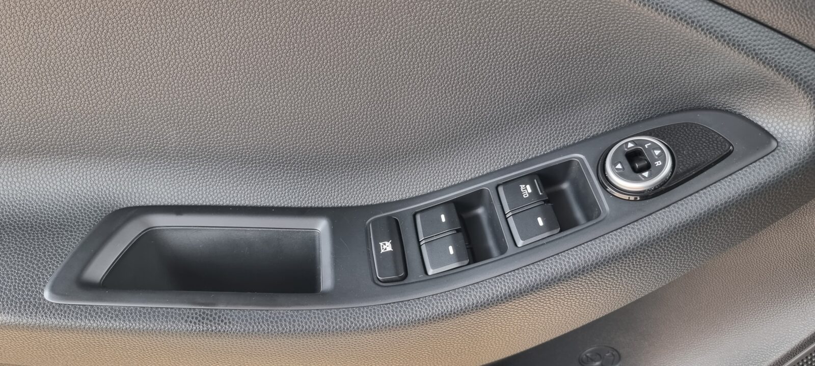 HYUNDAI I 20  1.25 BENZINA EURO 6 RATE-LIVRARE-GARANTIE