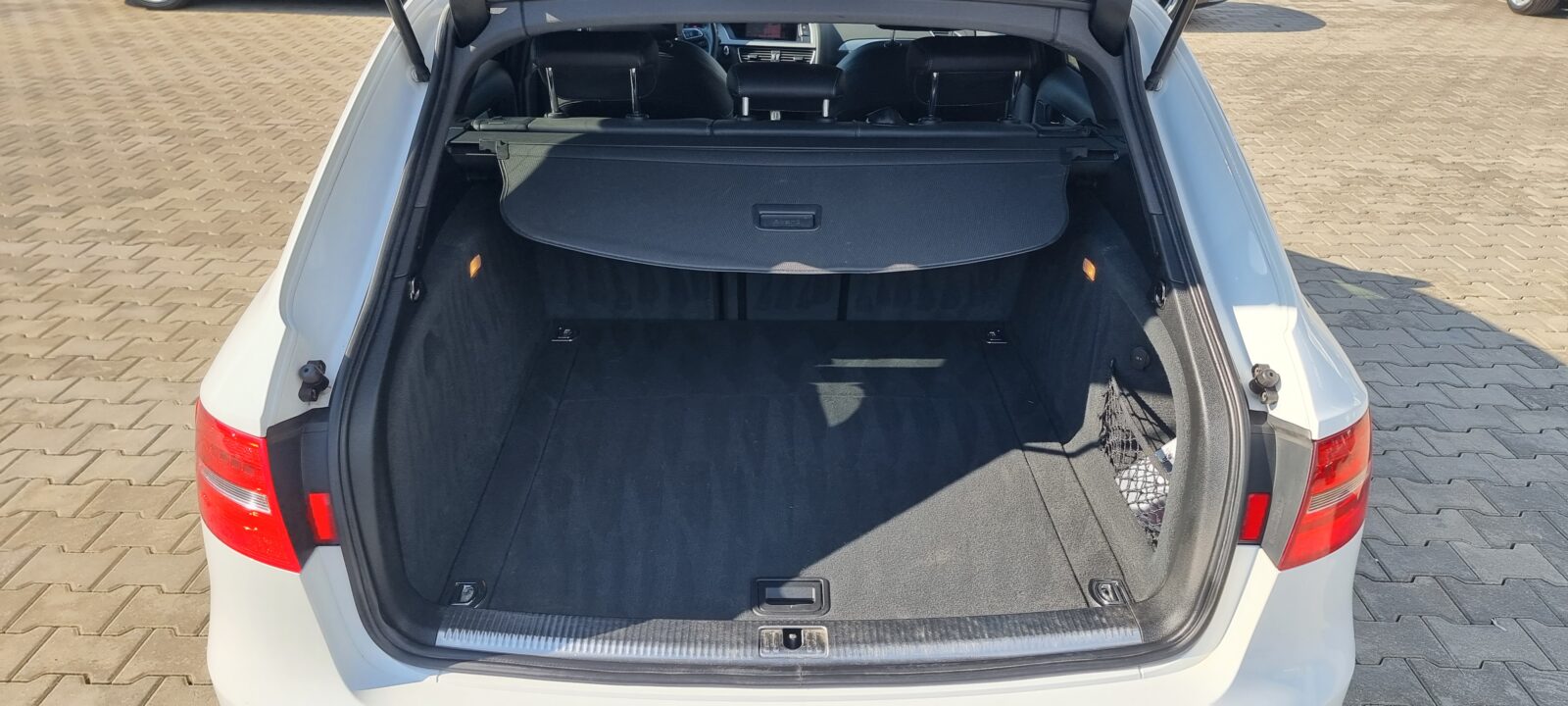 AUDI A4 QUATTRO S-LINE, 2.0 TDI, 177 CP, AN 2013, EURO 5 RATE-LIVRARE-GARANTIE