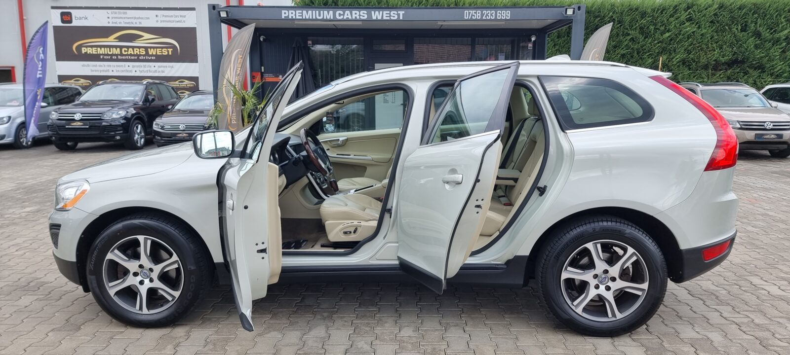 VOLVO XC60 4X4, 2.4 DIESEL, 163 CP, AN 2011, EURO 5     RATE-LIVRARE-GARANTIE