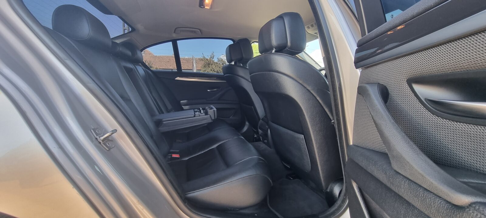 BMW 520D F10, 2.0 DIESEL, 184 CP, AN 2011, EURO 5    REVIZIE EFECTUATA ( DISTRIBUTIE + ULEI SI FILTRE )     RATE-LIVRARE-GARANTIE
