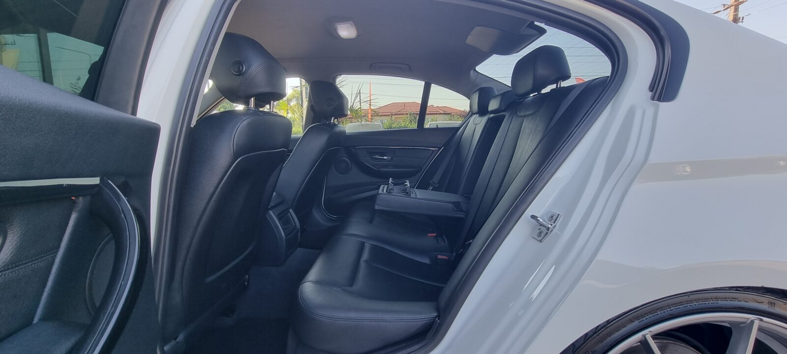 BMW 320D , 2.0 DIESEL, 184 CP, AN 2012, EURO 5      RATE-LIVRARE-GARANTIE