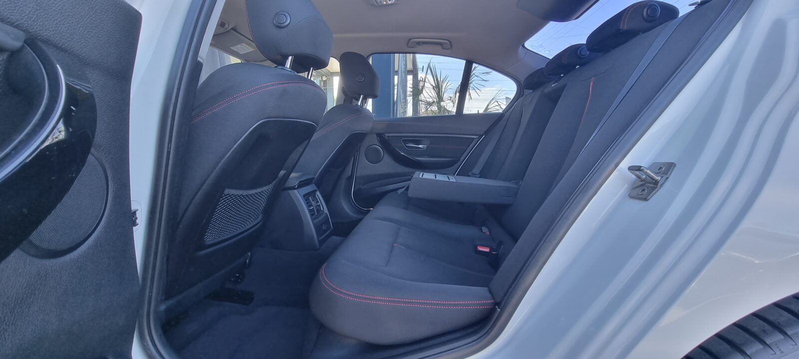 BMW 320D X-DRIVE, 2.0 DIESEL, 184 CP, AN 2013, EURO 5     RATE-LIVRARE-GARANTIE