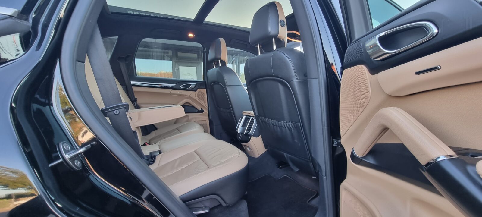 PORSCHE CAYENNE PLATINUM EDITION, 3.0 TDI, 245 CP, AN 2014, EURO 5    RATE-LIVRARE-GARANTIE