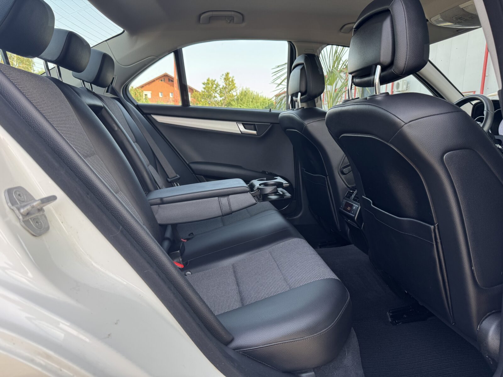 MERCEDES C200 AVANTGARDE, 2.2 DIESEL, 135 CP, AN 2013, EURO 5    RATE-LIVRARE-GARANTIE