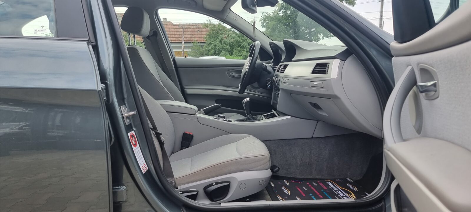 BMW SERIA 3, 2.0 DIESEL, 136 CP, AN 2011, EURO 5     RATE-LIVRARE-GARANTIE