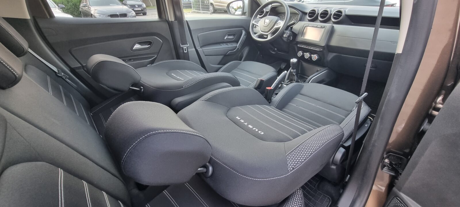 DACIA DUSTER, 1.2 BENZINA, 125 CP, AN 2018, EURO 6    RATE-LIVRARE-GARANTIE
