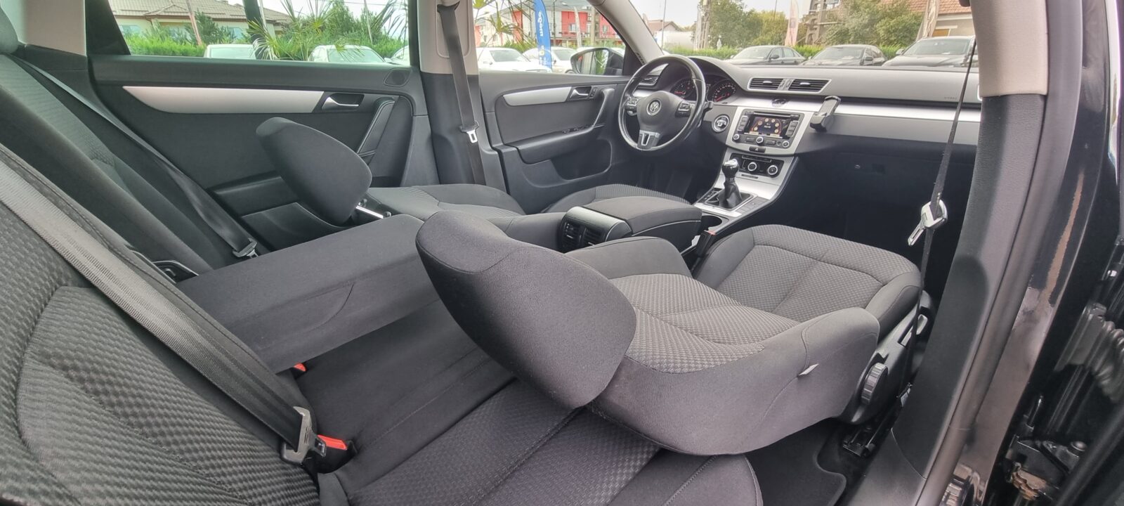 VW PASSAT, 2.0 TDI, 140 CP, AN 2012, EURO 5    RATE-LIVRARE-GARANTIE