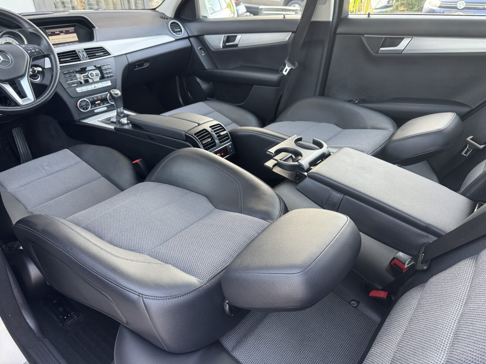 MERCEDES C200 AVANTGARDE, 2.2 DIESEL, 135 CP, AN 2013, EURO 5    RATE-LIVRARE-GARANTIE