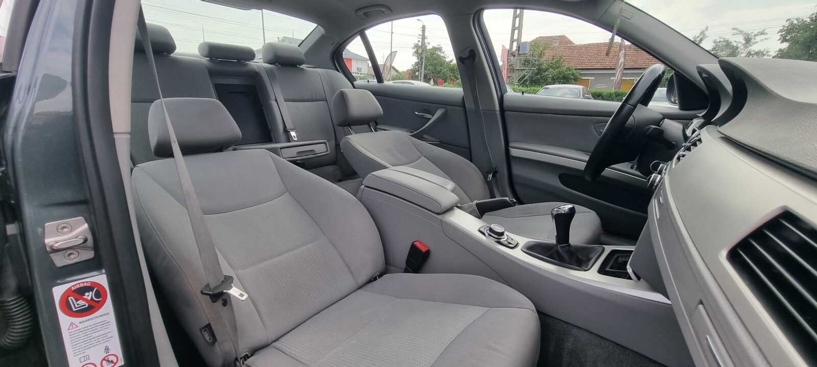 BMW SERIA 3, 2.0 DIESEL, 136 CP, AN 2011, EURO 5     RATE-LIVRARE-GARANTIE