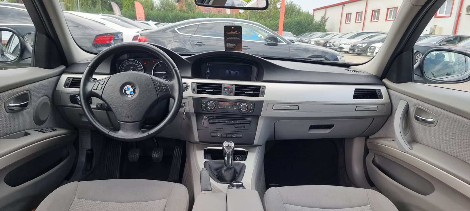 BMW SERIA 3, 2.0 DIESEL, 136 CP, AN 2011, EURO 5     RATE-LIVRARE-GARANTIE
