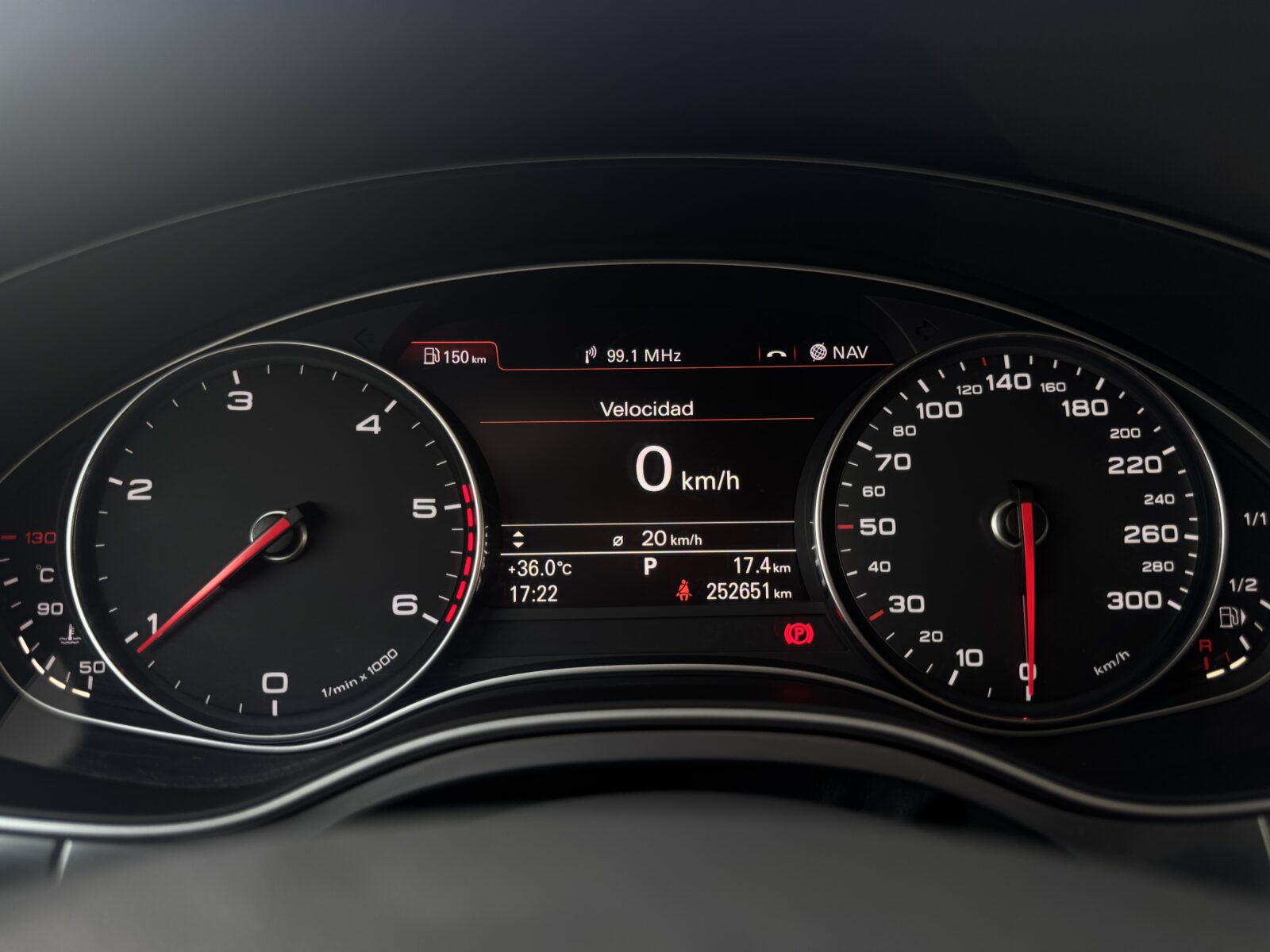 AUDI A6, 2.0 TDI, 177 CP, AN 2013, EURO 5      RATE-LIVRARE-GARANTIE