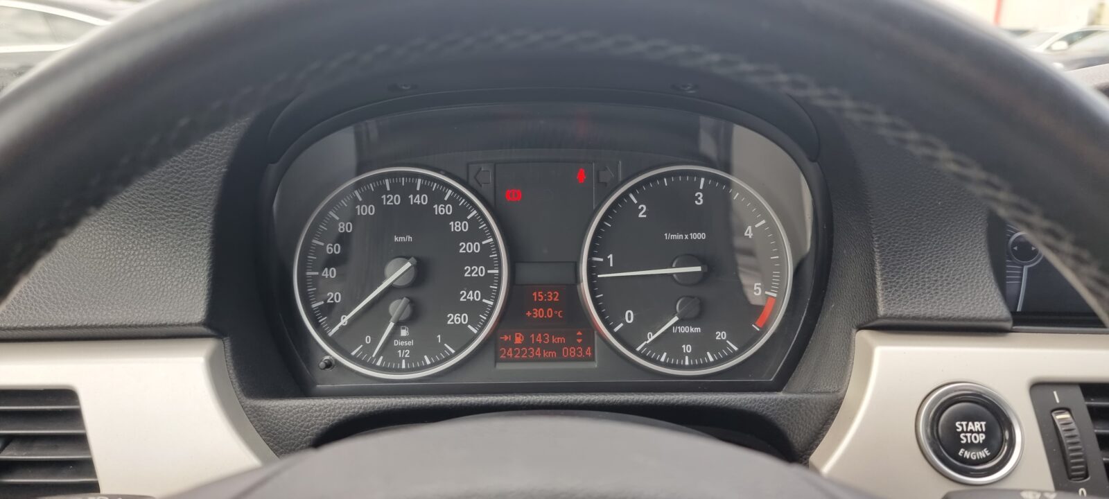 BMW SERIA 3, 2.0 DIESEL, 136 CP, AN 2011, EURO 5     RATE-LIVRARE-GARANTIE