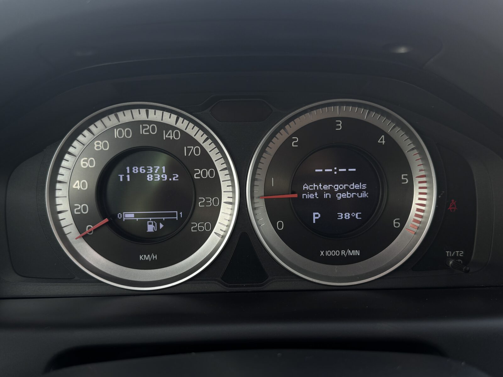 VOLVO XC-60 4X4, 2.4 DIESEL, 163 CP, AN 2012, EURO 5    RATE-LIVRARE-GARANTIE