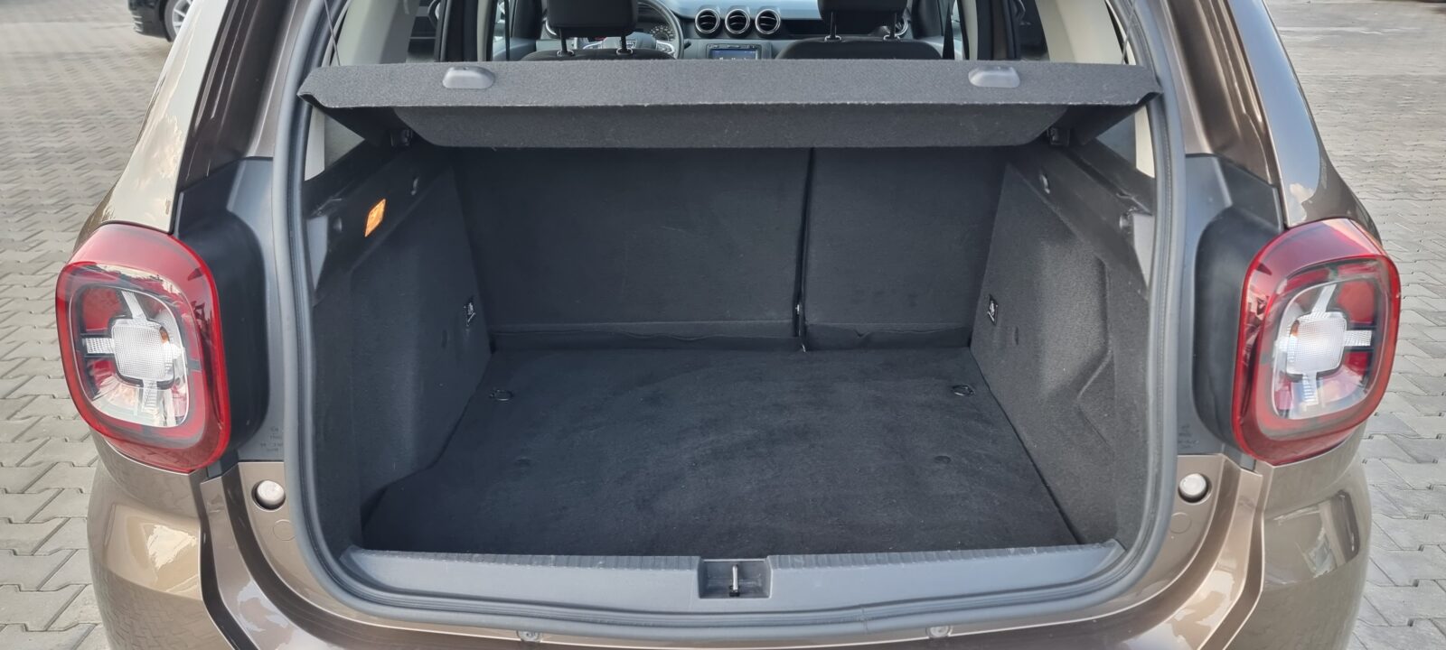 DACIA DUSTER, 1.2 BENZINA, 125 CP, AN 2018, EURO 6    RATE-LIVRARE-GARANTIE