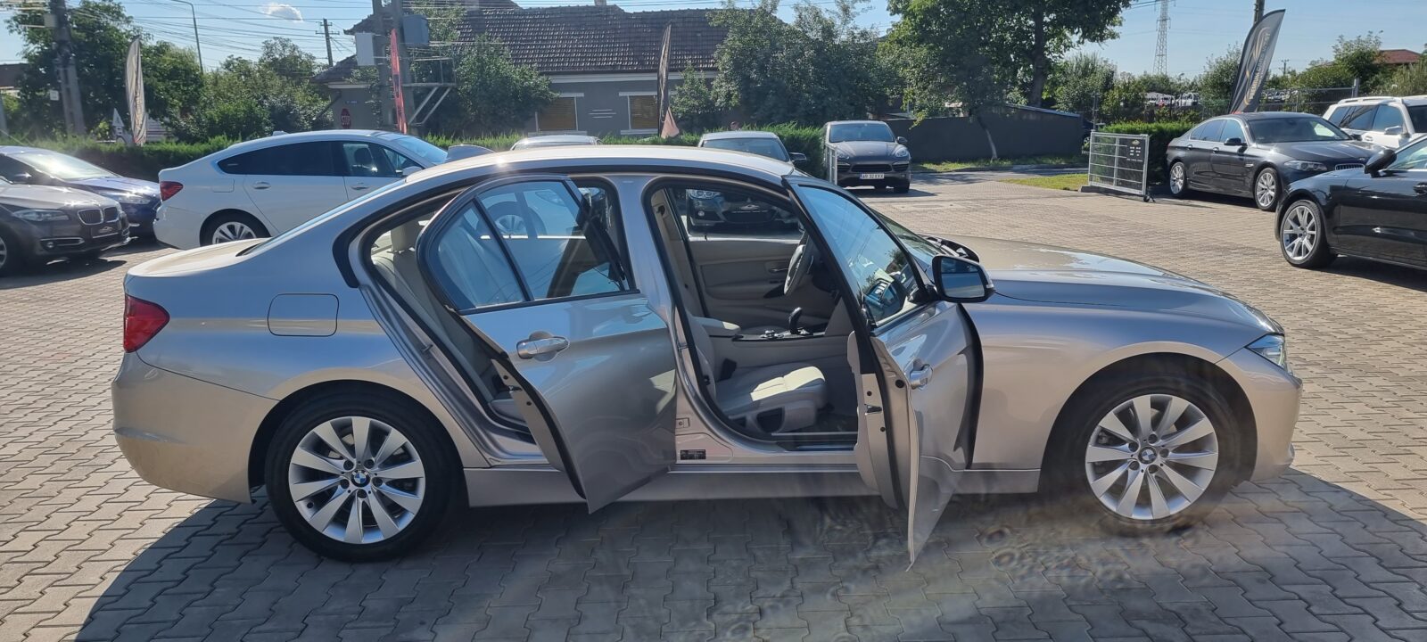 BMW 320D X-DRIVE, 2.0 DIESEL, 184 CP, AN 2013, EURO 5     RATE-LIVRARE-GARANTIE