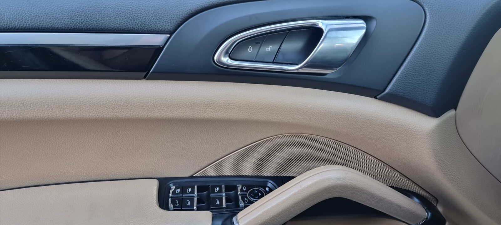 PORSCHE CAYENNE PLATINUM EDITION, 3.0 TDI, 245 CP, AN 2014, EURO 5    RATE-LIVRARE-GARANTIE