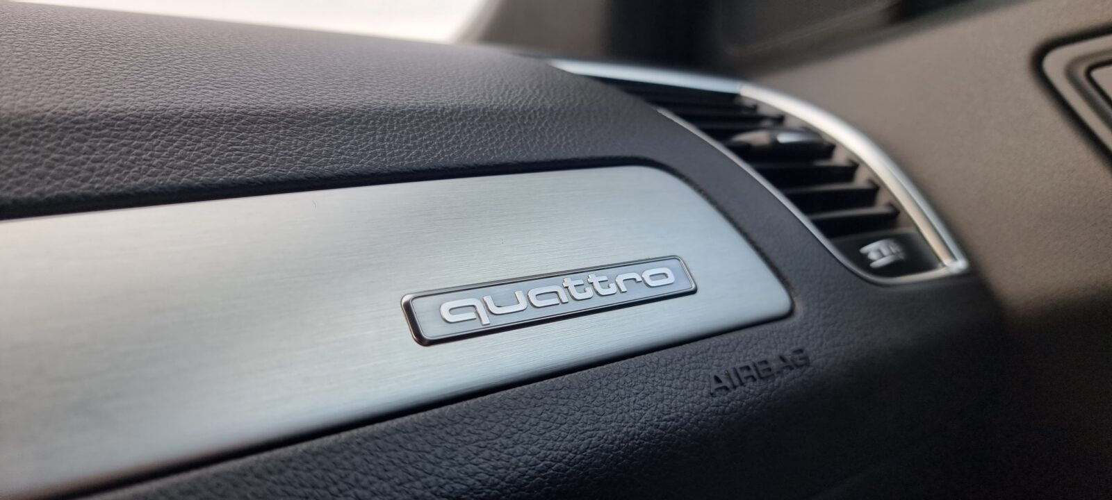 AUDI Q5 S-LINE QUATTRO, 2.0 TDI, 177 CP, AN 2013, EURO 5    * RAR EFECTUAT *   RATE-LIVRARE-GARANTIE