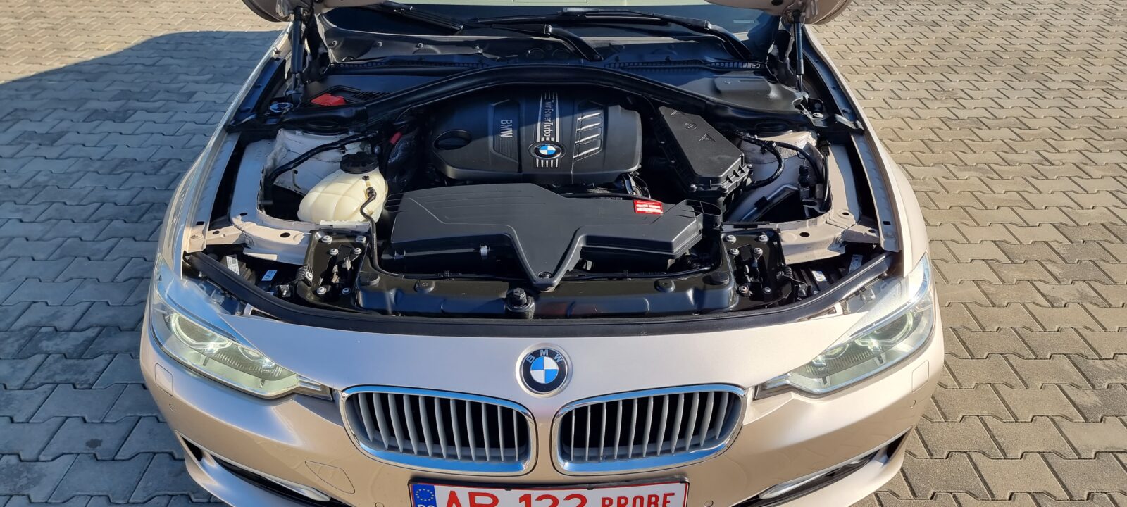 BMW 320D X-DRIVE, 2.0 DIESEL, 184 CP, AN 2013, EURO 5     RATE-LIVRARE-GARANTIE