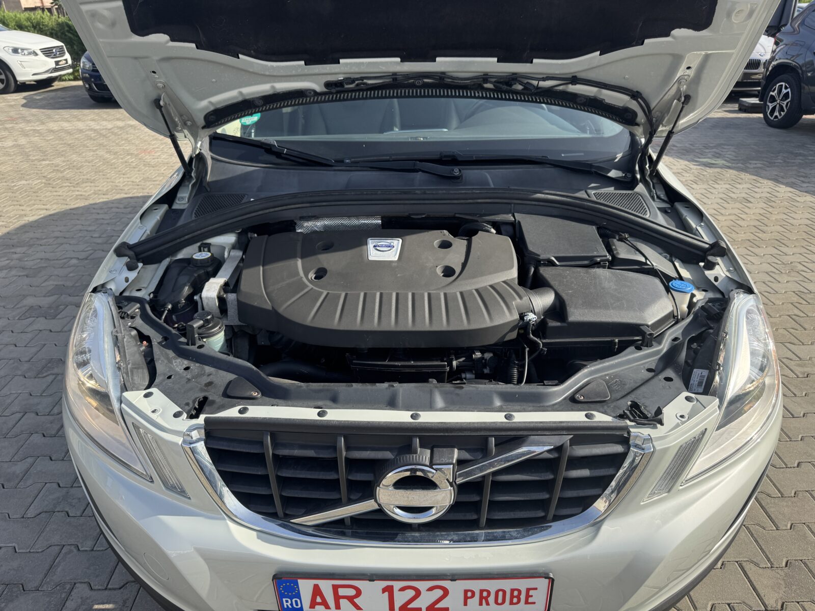 VOLVO XC-60 4X4, 2.4 DIESEL, 163 CP, AN 2012, EURO 5    RATE-LIVRARE-GARANTIE