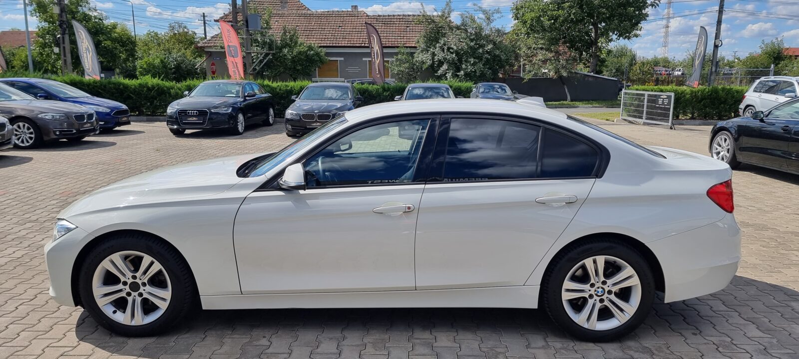 BMW 320D X-DRIVE, 2.0 DIESEL, 184 CP, AN 2013, EURO 5     RATE-LIVRARE-GARANTIE