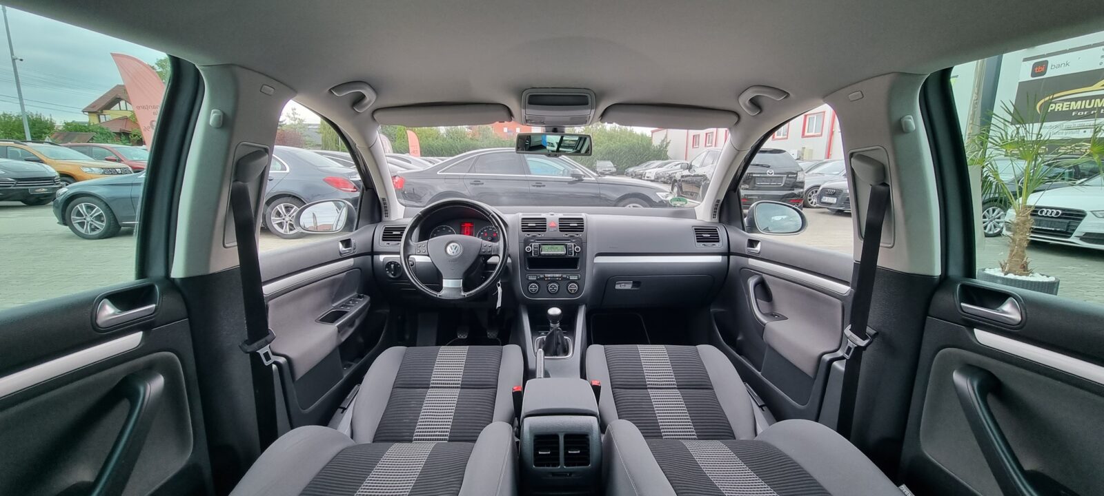 VW GOLF V, 1.4 BENZINA, 80 CP, AN 2008     RATE-LIVRARE-GARANTIE