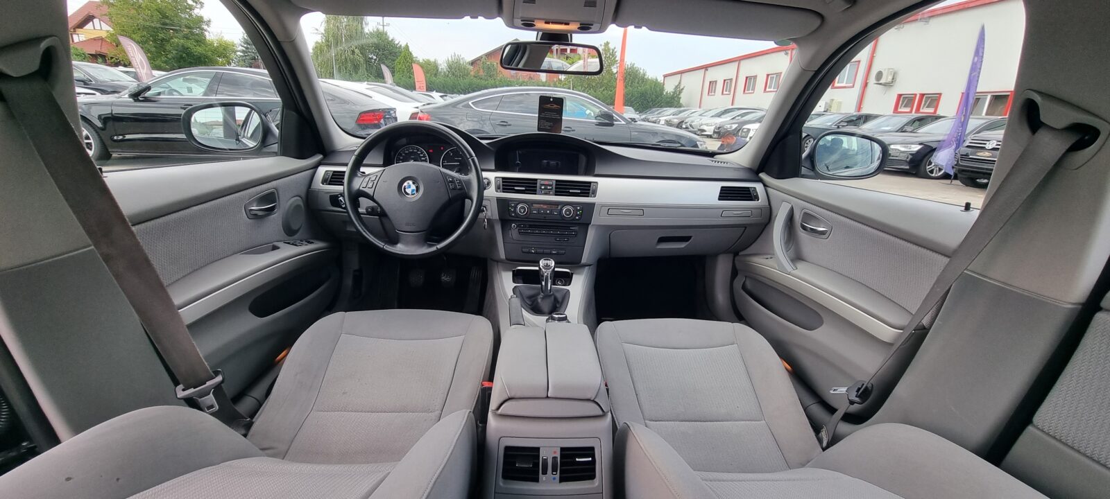 BMW SERIA 3, 2.0 DIESEL, 136 CP, AN 2011, EURO 5     RATE-LIVRARE-GARANTIE