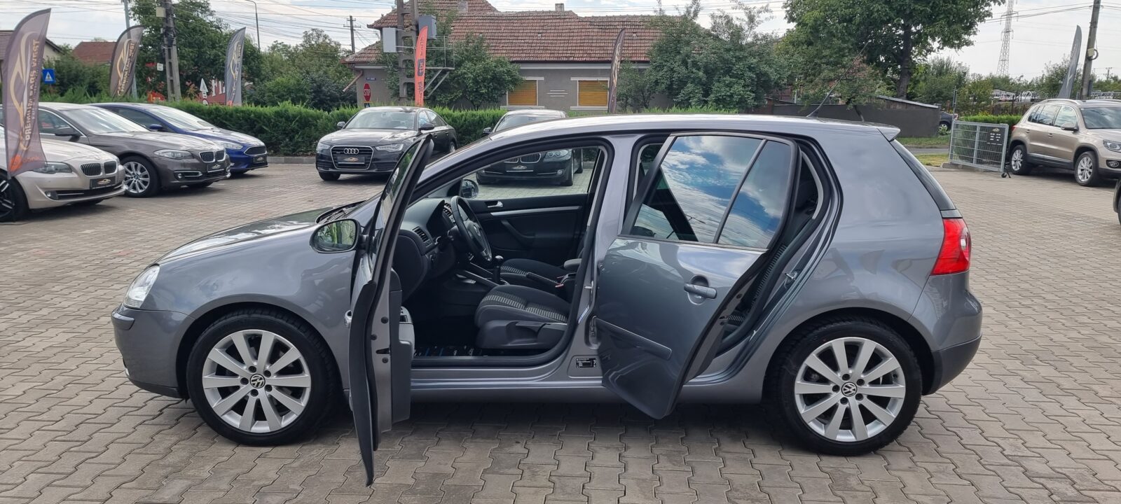 VW GOLF V, 2.0 TDI, 140 CP, AN 2009   RATE-LIVRARE-GARANTIE