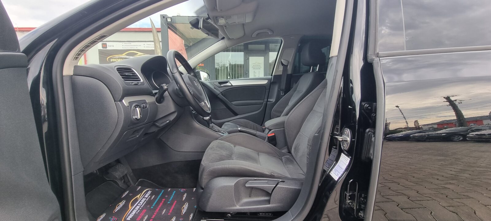VW GOLF VI, 1.4 TSI, 160 CP, AN 2010, EURO 5       REVIZIE EFECTUATA ( DISTRIBUTIE + ULEI SI FILTRE )      RATE-LIVRARE-GARANTIE