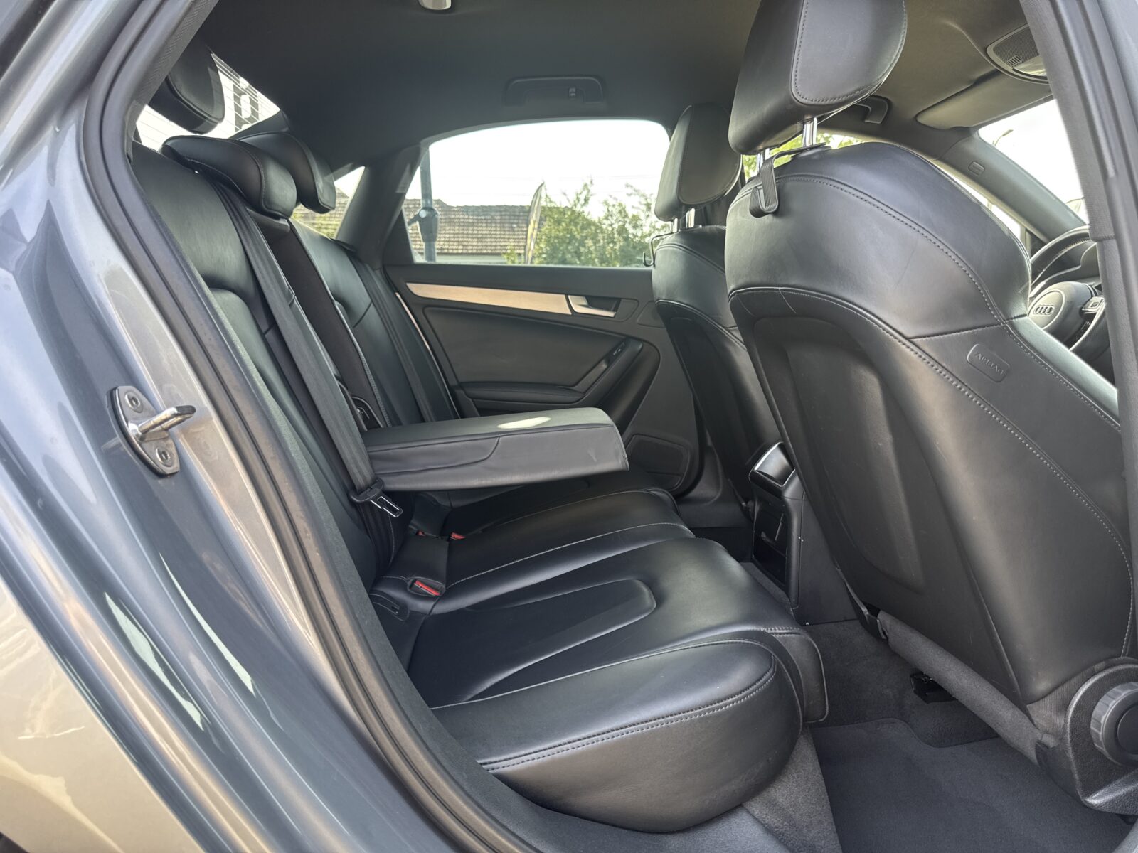 AUDI A4 S-LINE, 2.0 TDI, 136 CP, AN 2015, EURO 6    RATE-LIVRARE-GARANTIE