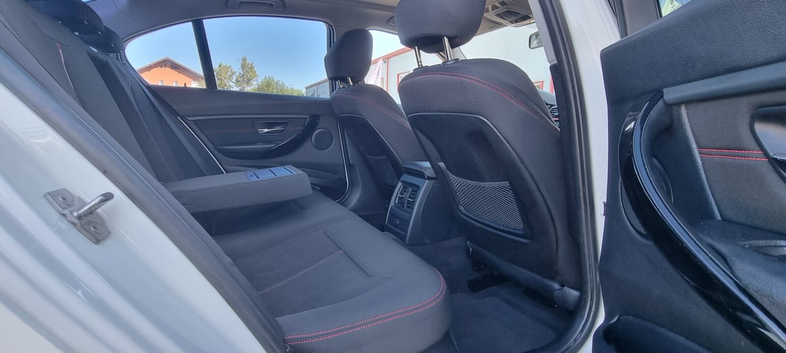 BMW 320D X-DRIVE, 2.0 DIESEL, 184 CP, AN 2013, EURO 5     RATE-LIVRARE-GARANTIE