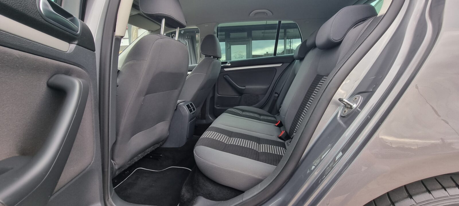 VW GOLF V, 1.4 BENZINA, 80 CP, AN 2008     RATE-LIVRARE-GARANTIE