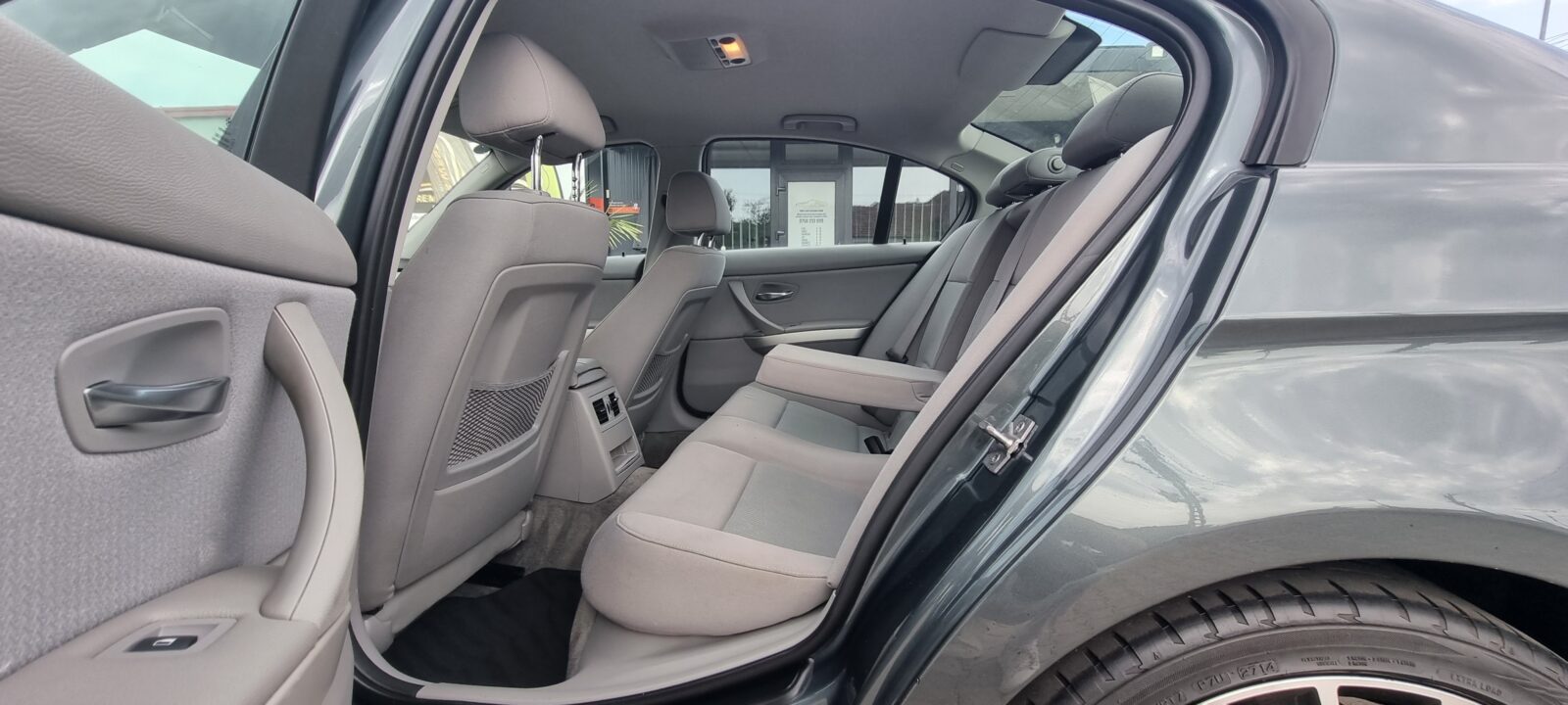 BMW SERIA 3, 2.0 DIESEL, 136 CP, AN 2011, EURO 5     RATE-LIVRARE-GARANTIE