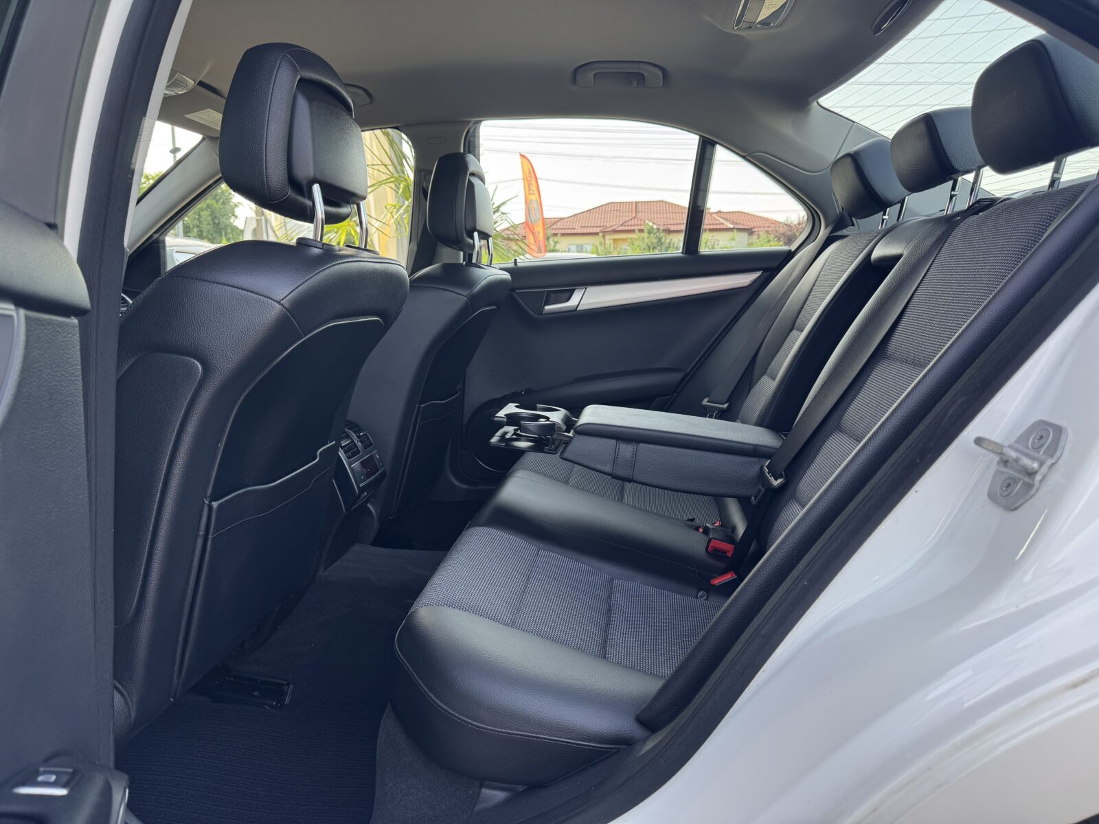 MERCEDES C200 AVANTGARDE, 2.2 DIESEL, 135 CP, AN 2013, EURO 5    RATE-LIVRARE-GARANTIE
