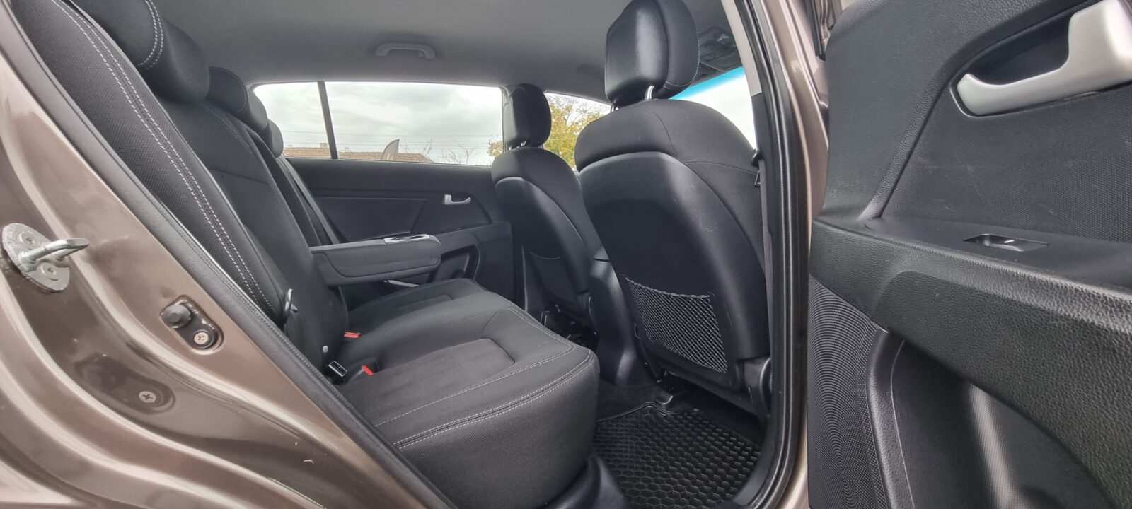 KIA SPORTAGE 4X4, 2.0 DIESEL, 136 CP, AN 2012, EURO 5      RATE-LIVRARE-GARANTIE
