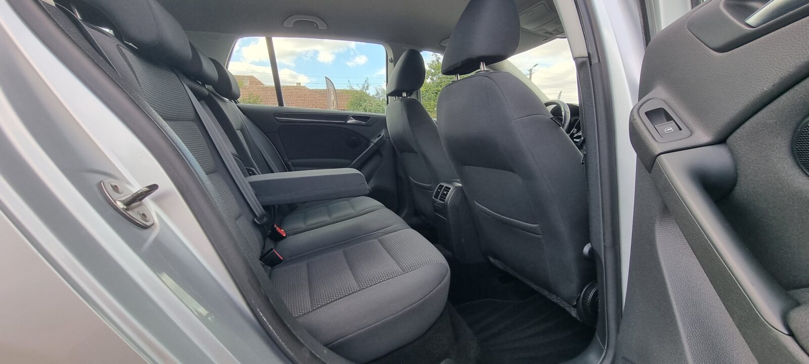 VW GOLF VI, 1.4 TSI, 122 CP, AN 2010, EURO 5     REVIZIE EFECTUATA ( DISTRIBUTIE + ULEI SI FILTRE )     RATE-LIVRARE-GARANTIE