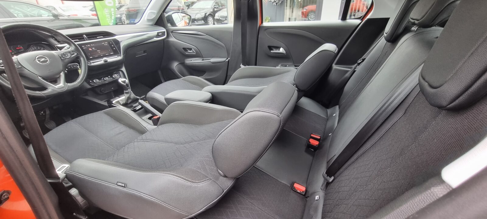 OPEL CORSA F, 1.2 BENZINA, 75 CP, AN 2020, EURO 6        REVIZIE EFECTUATA ( DISTRIBUTIE + ULEI SI FILTRE )     RATE-LIVRARE-GARANTIE