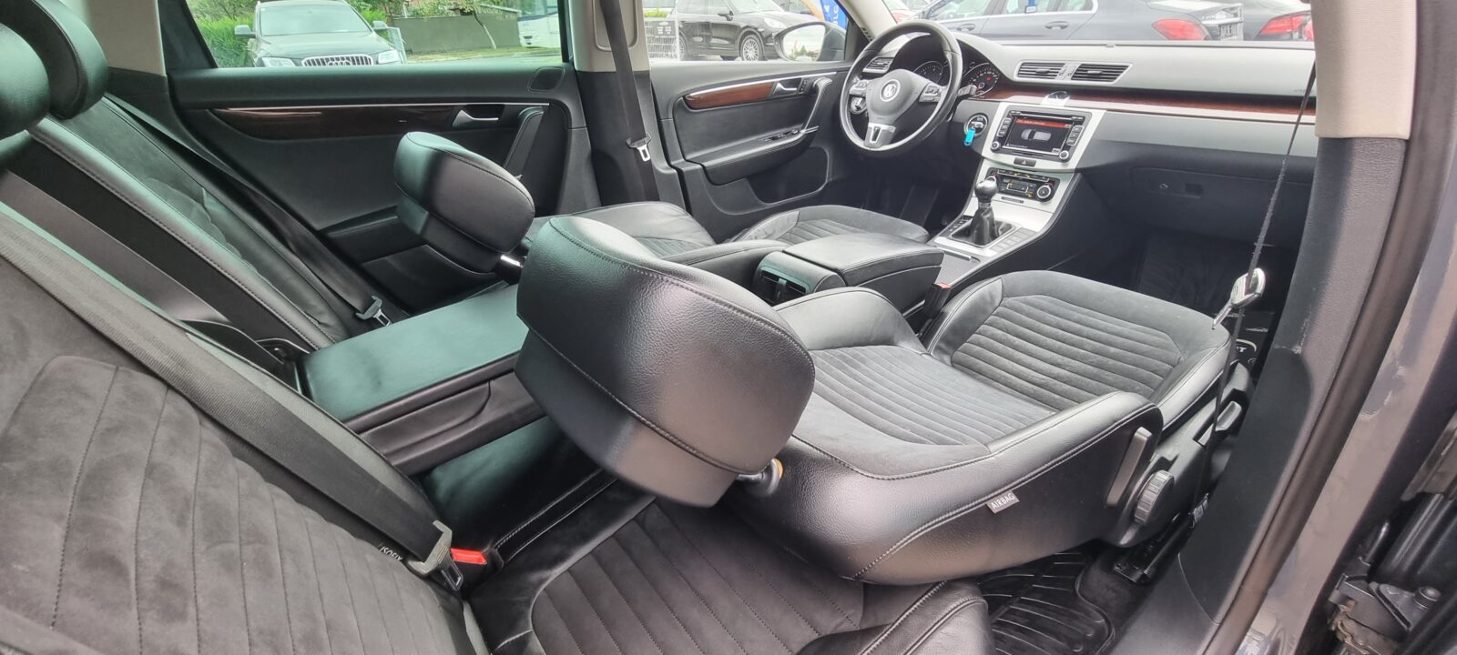 VOLKSWAGEN PASSAT, 2.0 TDI, 140 CP, AN 2011, EURO 5     RATE-LIVRARE-GARANTIE