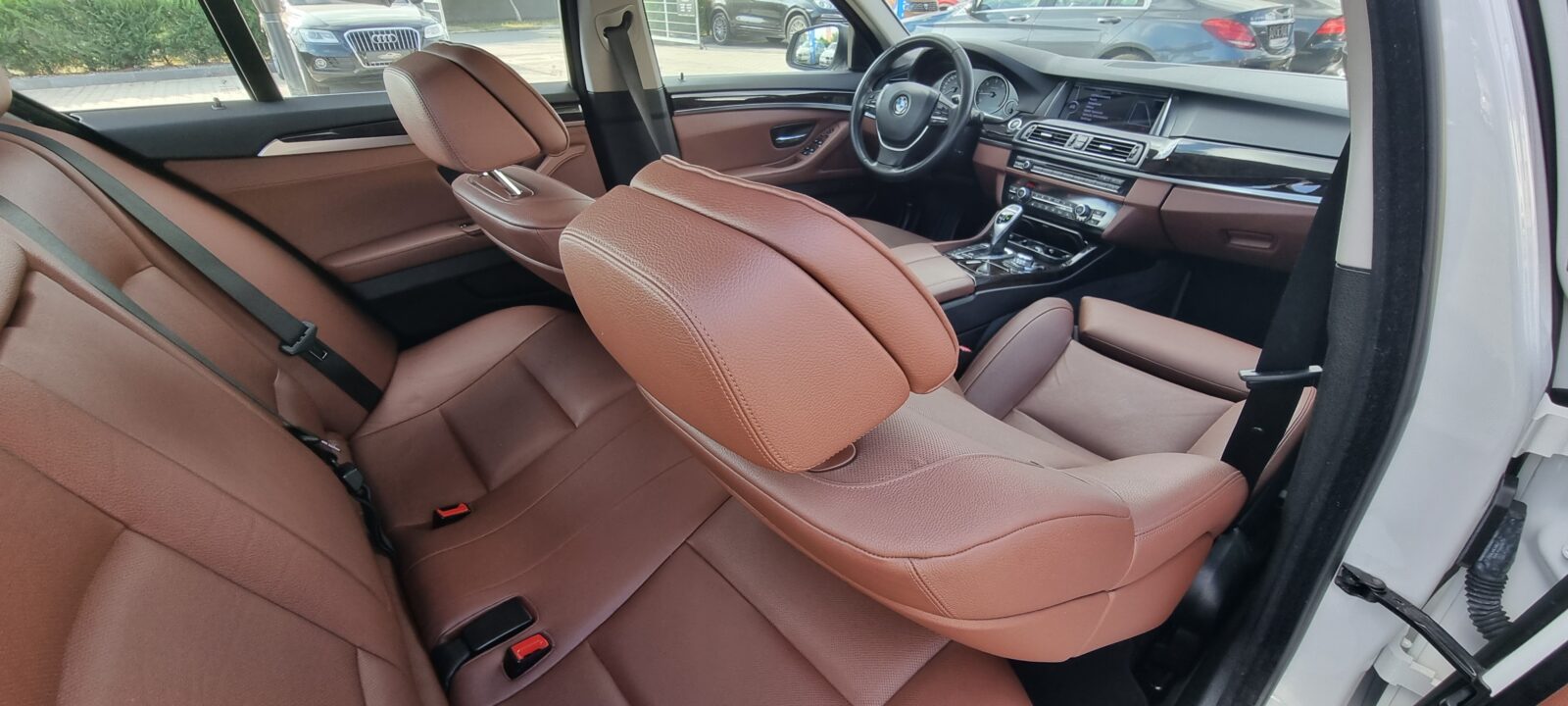 BMW 525D X-DRIVE, 2.0 DIESEL, 218 CP, AN 2011, EURO 5     RATE-LIVRARE-GARANTIE