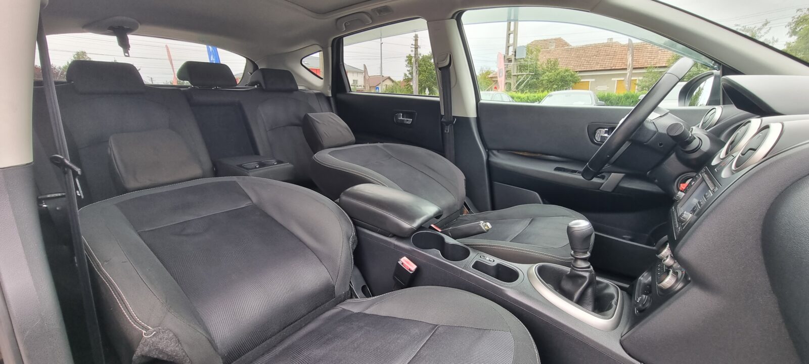 NISSAN QASHQAI, 1.5 DIESEL, 110 CP, AN 2011, EURO 5       RATE-LIVRARE-GARANTIE