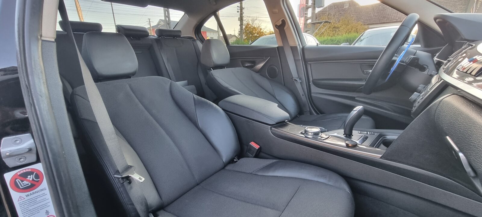 BMW SERIA 3, 2.0 DIESEL, 143 CP, AN 2014, EURO 5    RATE-LIVRARE-GARANTIE