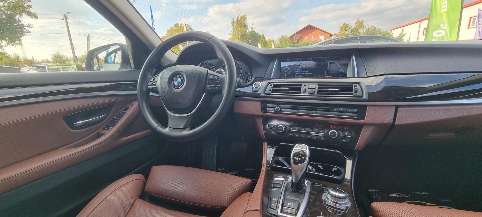 BMW 525D X-DRIVE, 2.0 DIESEL, 218 CP, AN 2011, EURO 5     RATE-LIVRARE-GARANTIE