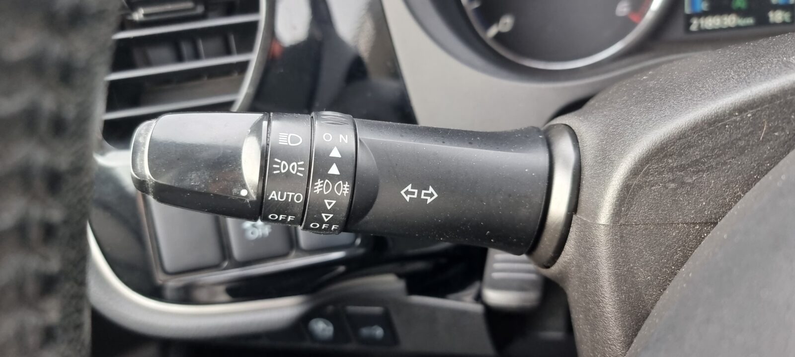 MITSUBISHI OUTLANDER 4X4, 7 LOCURI, 2.2 DIESEL, 150 CP, AN 2012, EURO 5     RATE-LIVRARE-GARANTIE