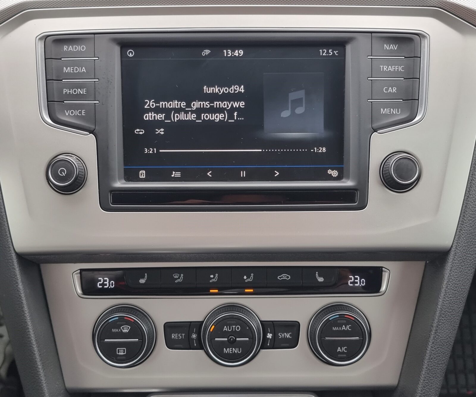 VW PASSAT, 2.0 TDI, 150 CP, AN 2017, EURO 6     RATE-LIVRARE-GARANTIE