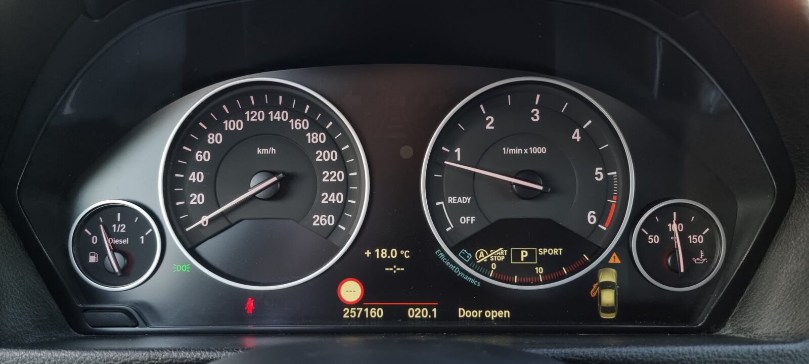 BMW SERIA 3, 2.0 DIESEL, 143 CP, AN 2014, EURO 5    RATE-LIVRARE-GARANTIE