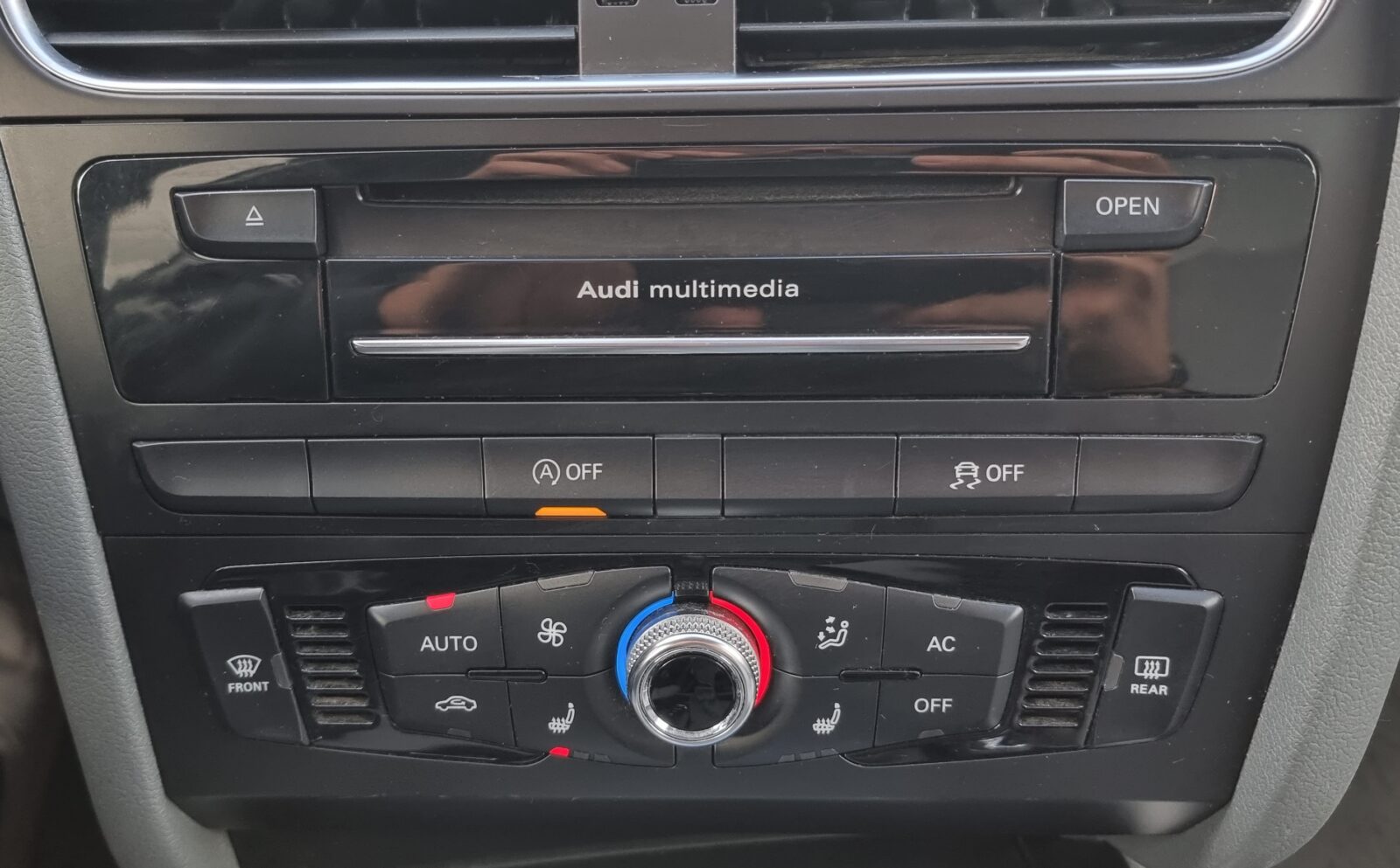 AUDI A4 QUATTRO, 2.0 TDI, 177 CP, AN 2014, EURO 5      RATE-LIVRARE-GARANTIE