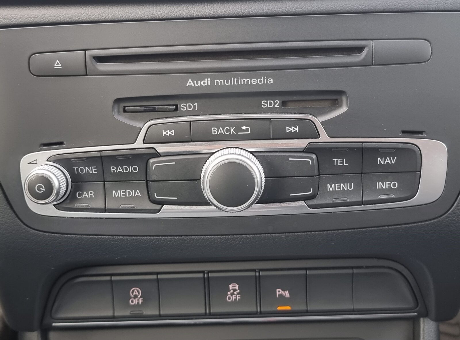 AUDI Q3 S-LINE QUATTRO, 2.0 TDI, 177  CP, AN 2013, EURO 5      RATE-LIVRARE-GARANTIE