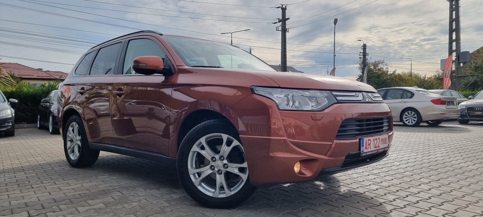 MITSUBISHI OUTLANDER 4X4, 7 LOCURI, 2.2 DIESEL, 150 CP, AN 2012, EURO 5     RATE-LIVRARE-GARANTIE