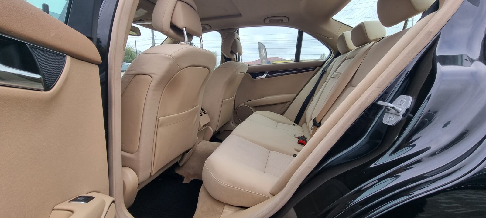 MERCEDES-BENZ C220 CDI, 2.2 DIESEL, 170 CP, AN 2008     RATE-LIVRARE-GARANTIE