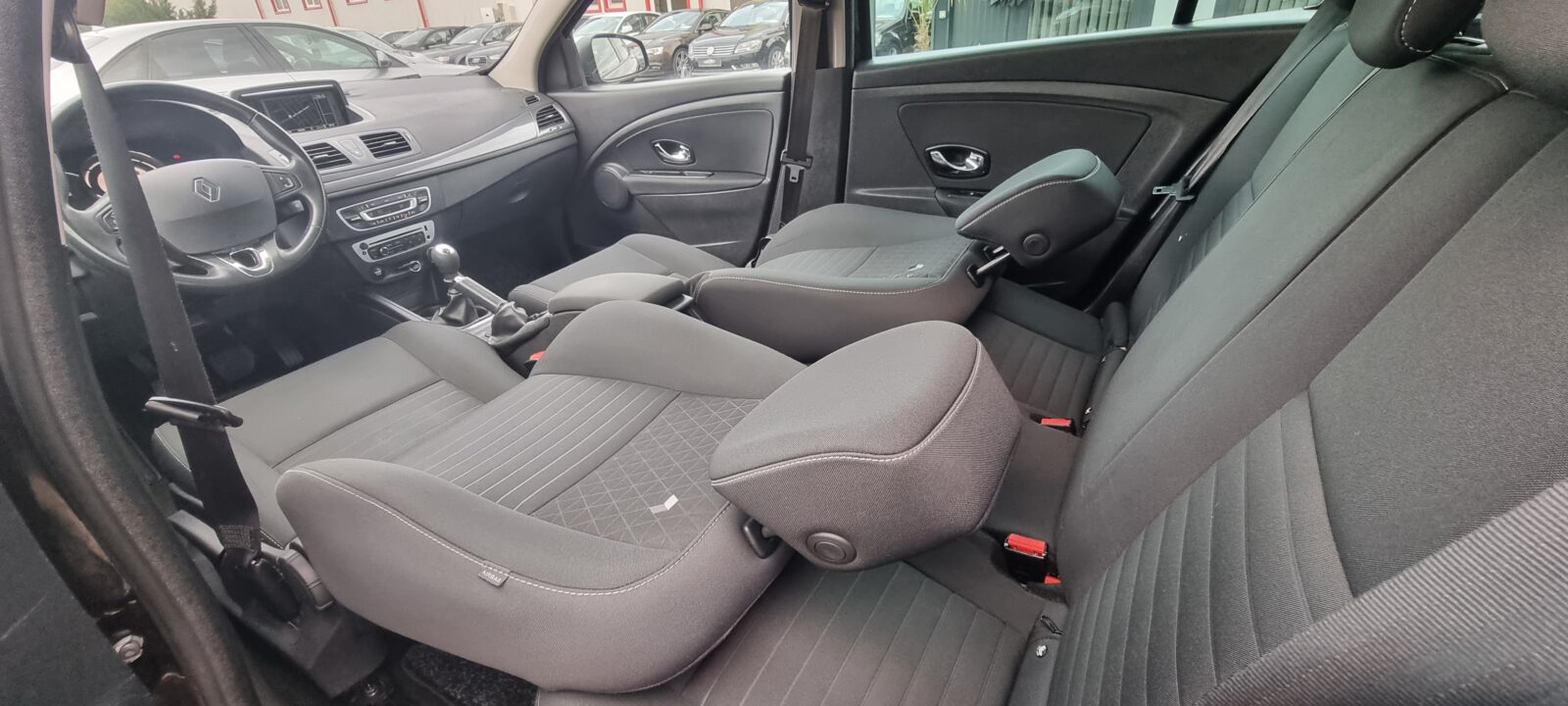 RENAULT MEGANE, 1.2 BENZINA, 116 CP, AN 2016, EURO 6     REVIZIE EFECTUATA ( DISTRIBUTIE + ULEI SI FILTRE )     RATE-LIVRARE-GARANTIE