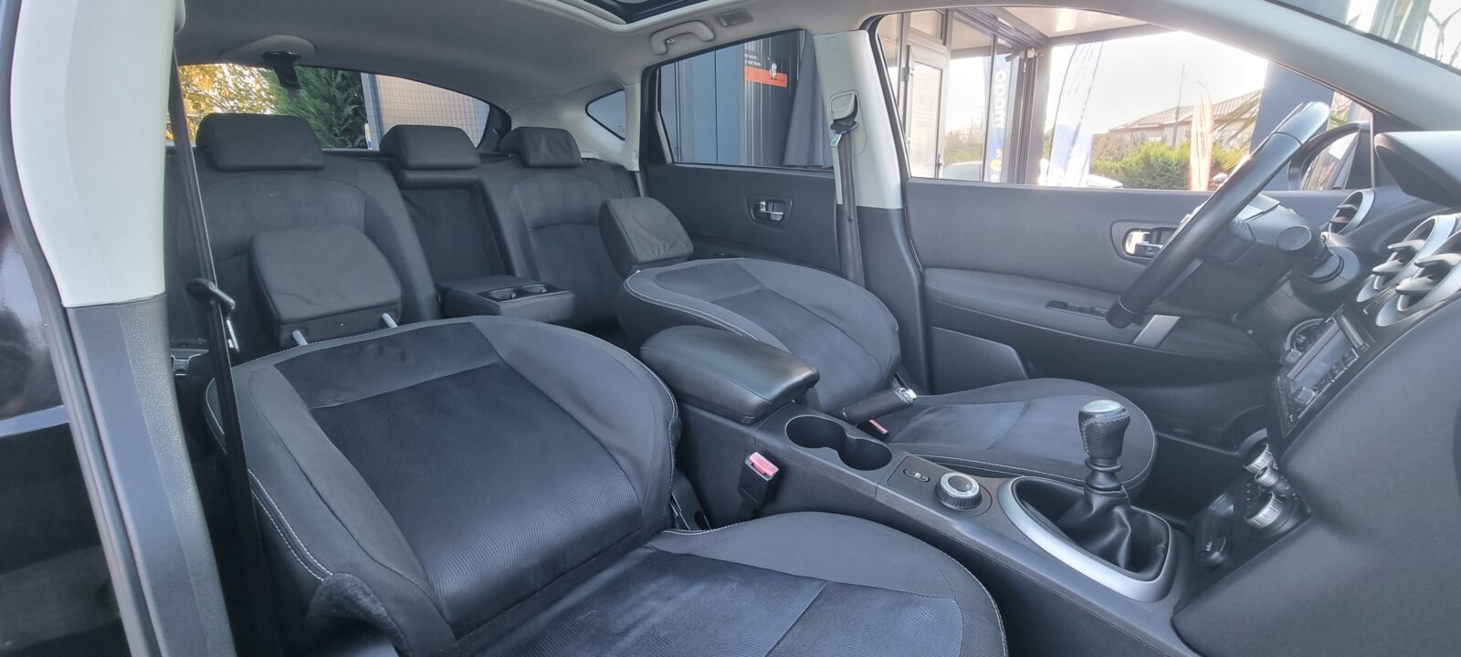 NISSAN QASHQAI TEKNA 4X4, 2.0 DIESEL, 150 CP, AN 2011, EURO 5      RATE-LIVRARE-GARANTIE